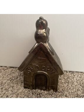 VTG Peanuts SNOOPY Coin Bank United Syndicate Inc Metal CHARLIE BROWN 1958
